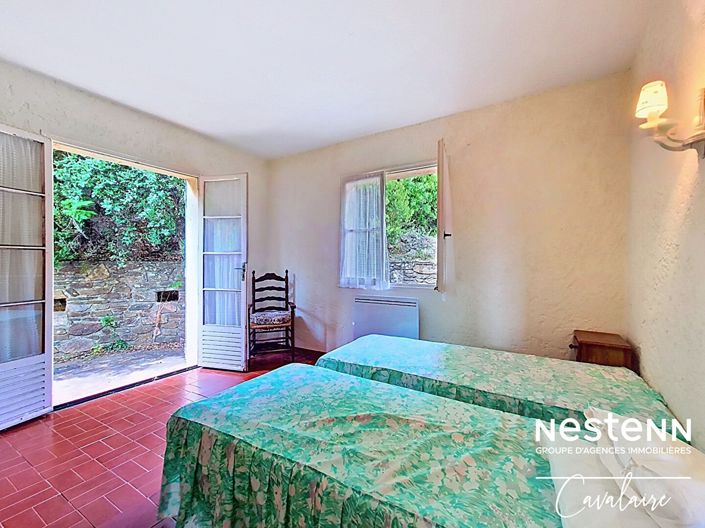Image No.17-3 Bed House for sale