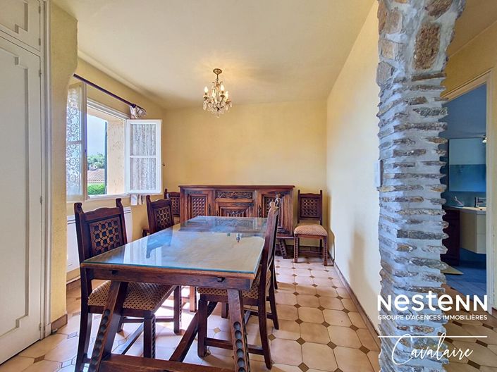 Image No.8-3 Bed House for sale