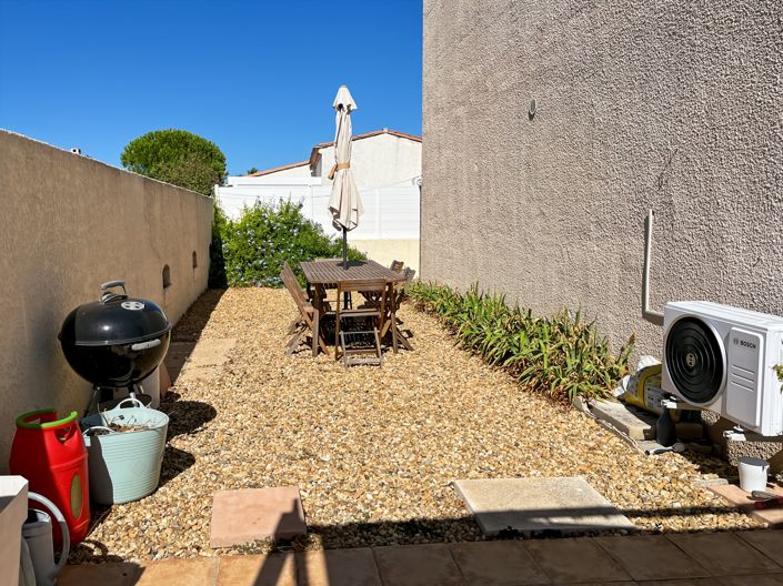 Image No.24-3 Bed House for sale