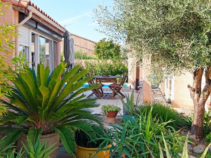 Image No.15-3 Bed House for sale