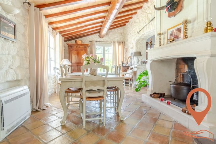 Image No.11-5 Bed House for sale