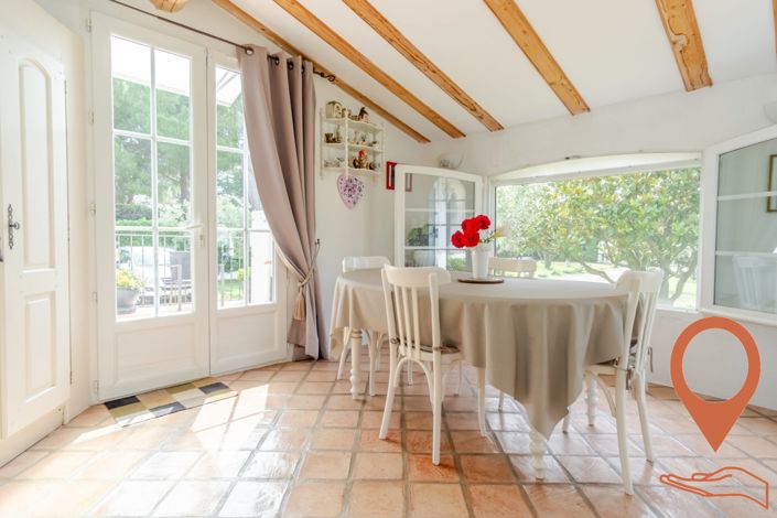 Image No.16-5 Bed House for sale