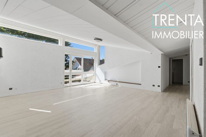 Image No.18-5 Bed House for sale