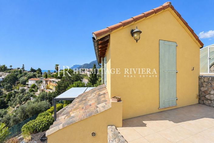 Image No.17-5 Bed House for sale