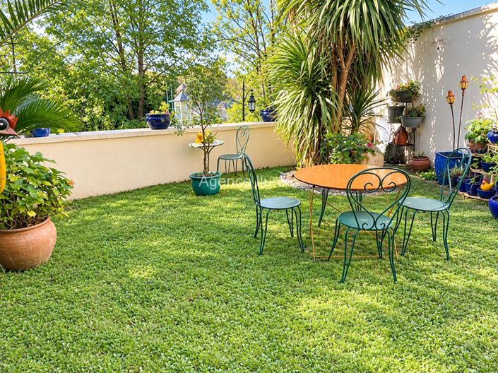 Image No.2-3 Bed House for sale