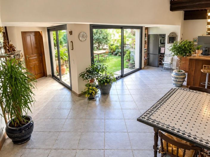 Image No.4-3 Bed House for sale