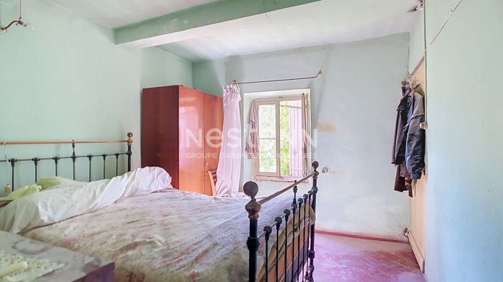 Image No.8-3 Bed House for sale