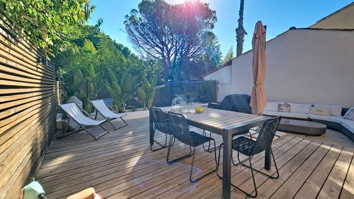 Image No.8-3 Bed House for sale