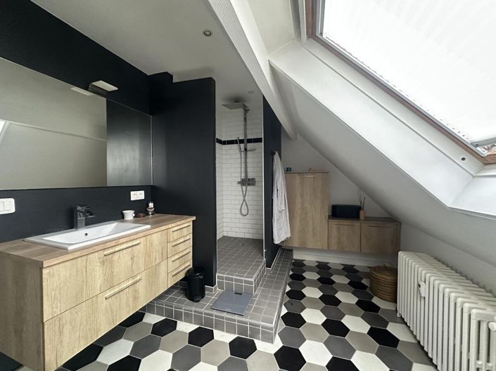 Image No.6-3 Bed Apartment for sale