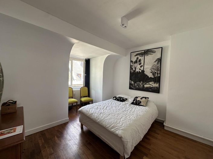 Image No.8-3 Bed Apartment for sale