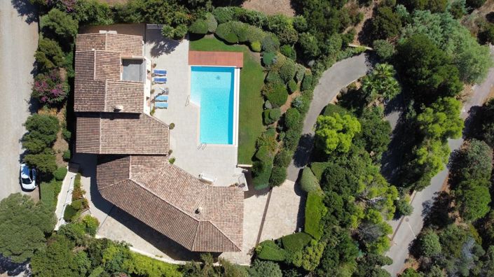 Image No.19-5 Bed House for sale