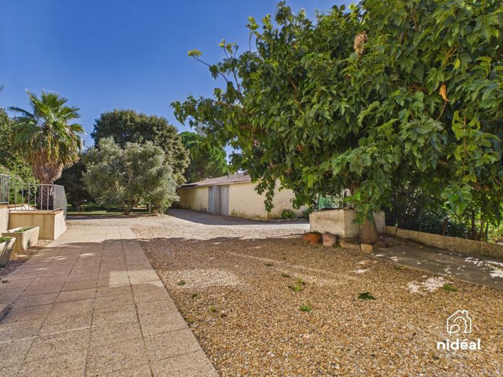 Image No.19-3 Bed House for sale