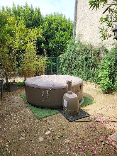 Image No.19-3 Bed House for sale