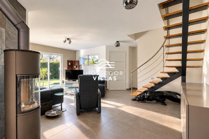 Image No.4-5 Bed House for sale