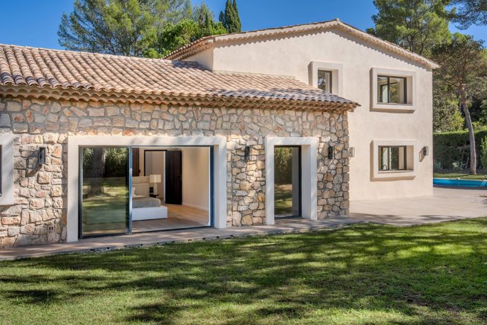 Image No.4-5 Bed House for sale
