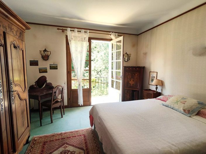 Image No.14-7 Bed House for sale