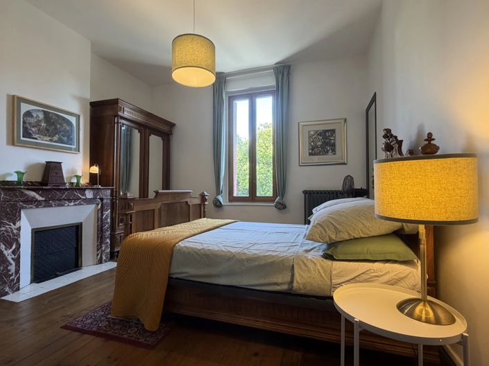 Image No.12-3 Bed House for sale