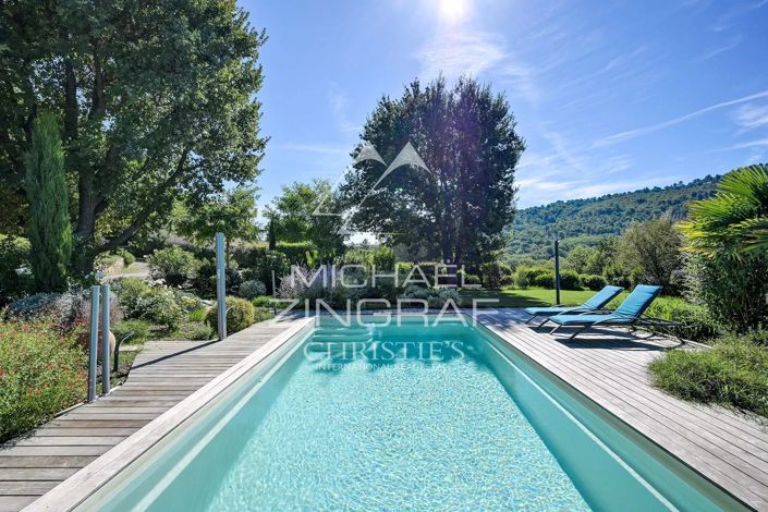 Image No.4-6 Bed House for sale