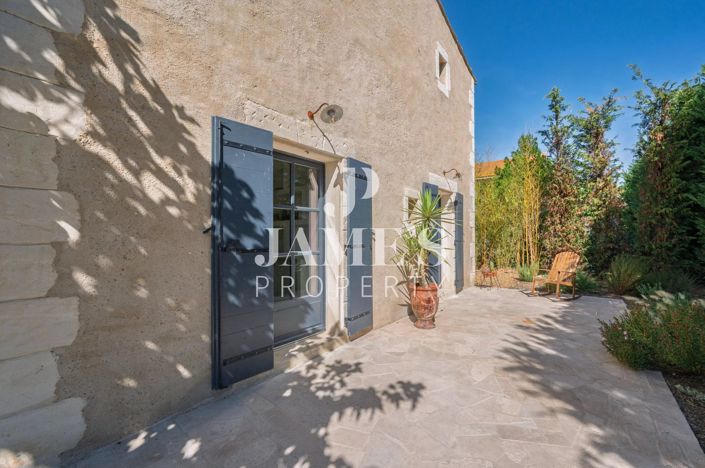 Image No.23-7 Bed House for sale