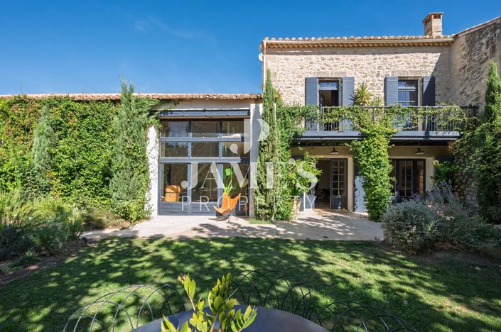 Image No.6-7 Bed House for sale