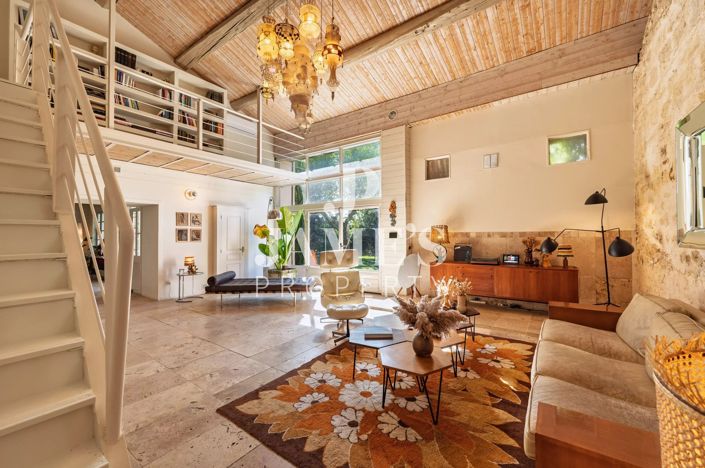 Image No.9-7 Bed House for sale