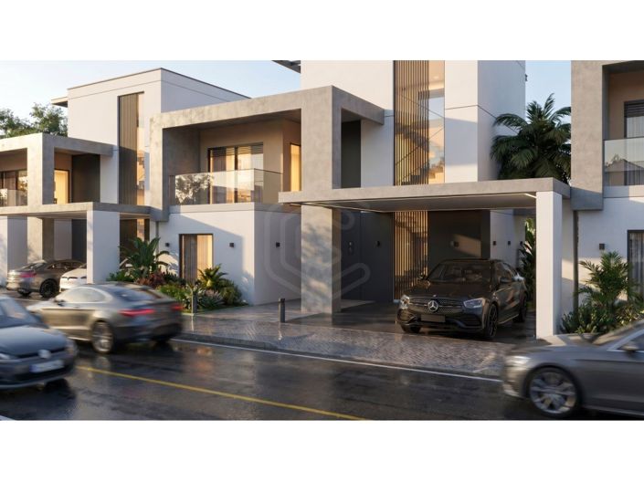 Image No.35-4 Bed House for sale