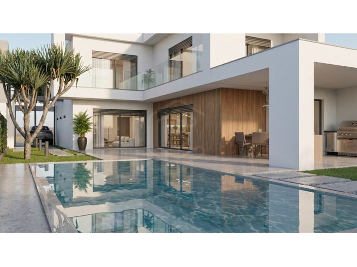 Image No.3-4 Bed House for sale