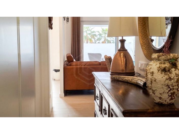 Image No.10-4 Bed House for sale