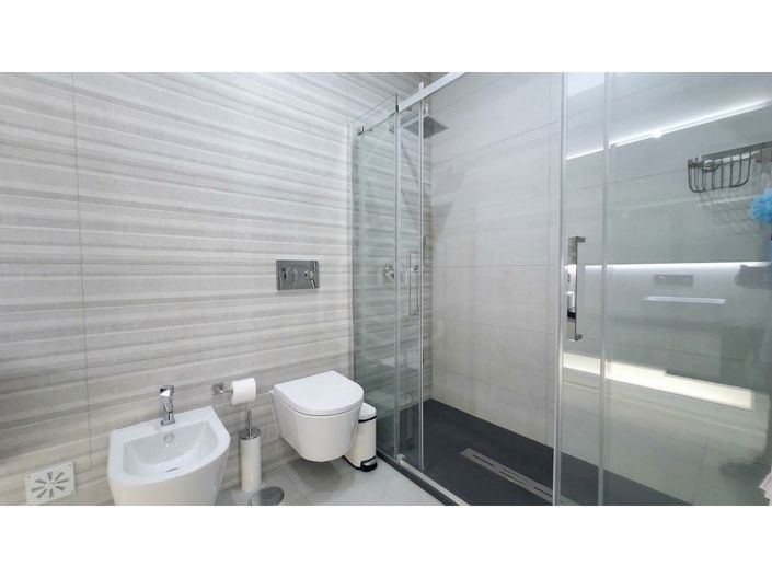 Image No.29-4 Bed House for sale