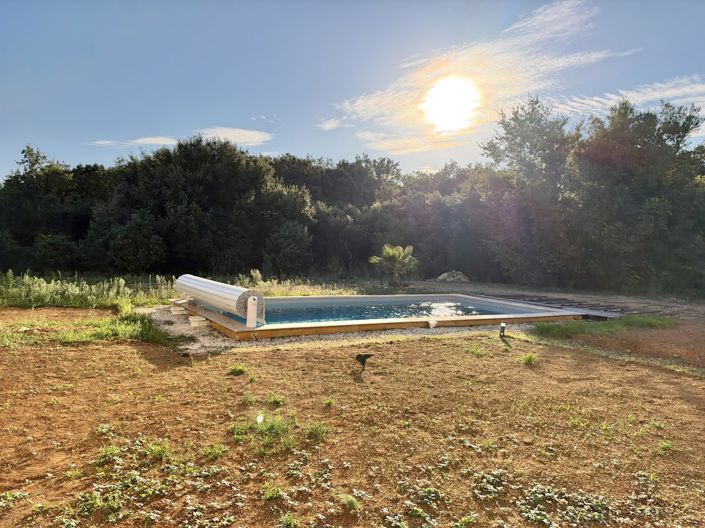 Image No.30-5 Bed House for sale