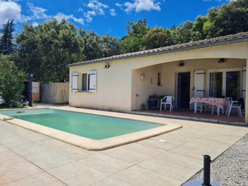 1 - Anduze, Casa