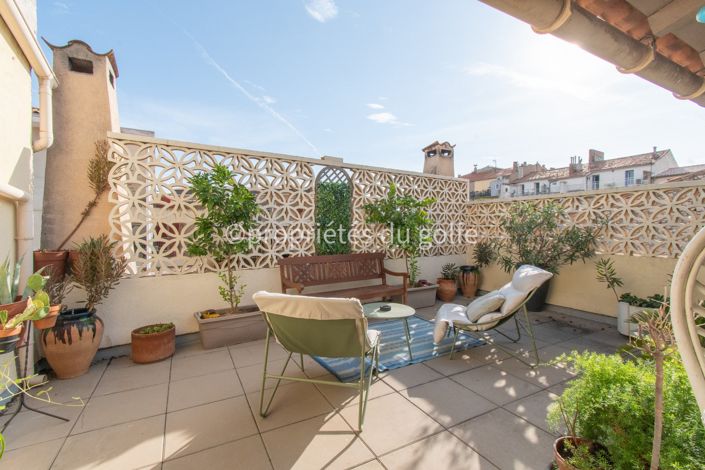 Image No.15-5 Bed House for sale