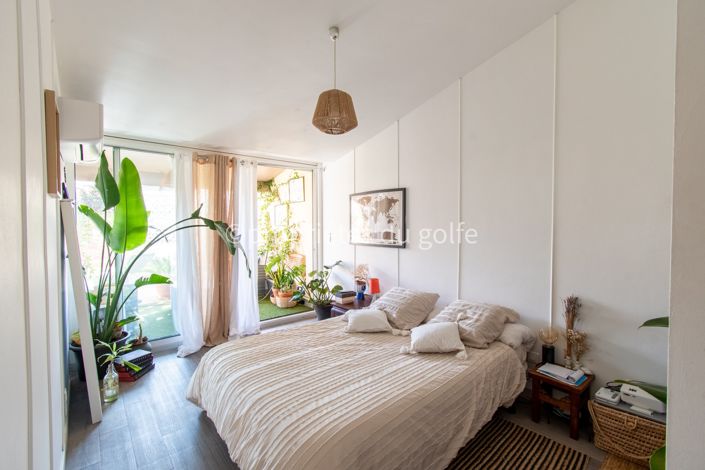 Image No.16-5 Bed House for sale