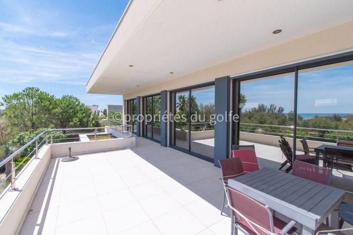 Image No.12-4 Bed House for sale