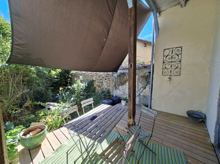 Image No.2-6 Bed House for sale
