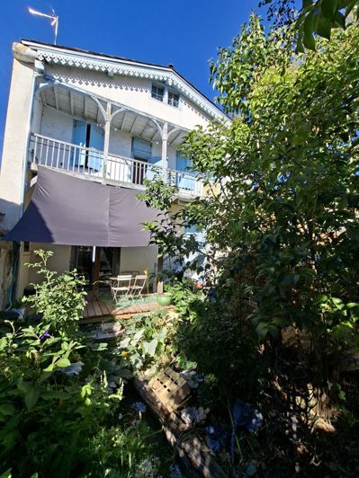 Image No.4-6 Bed House for sale