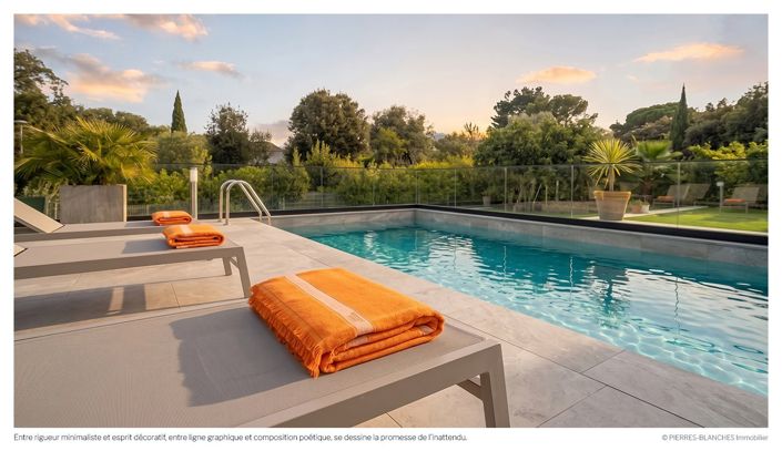 Image No.6-5 Bed House for sale
