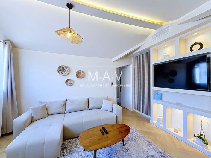 Image No.10-1 Bed Apartment for sale
