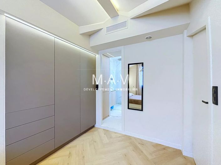Image No.13-1 Bed Apartment for sale