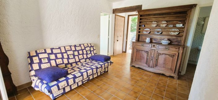 Image No.6-House for sale