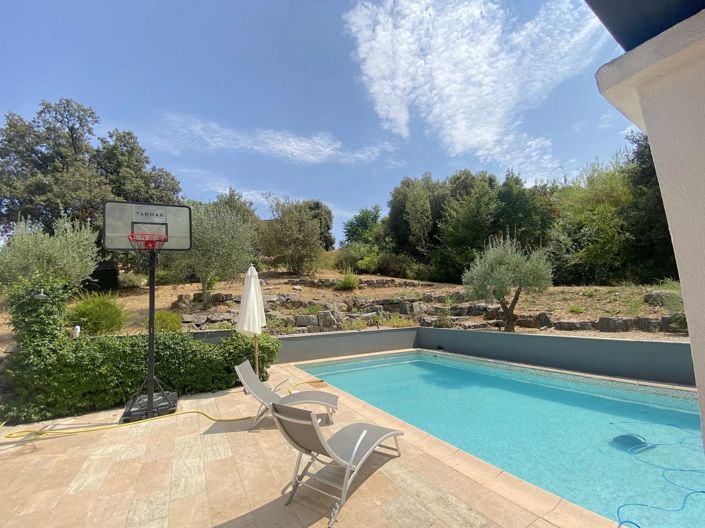 Image No.16-6 Bed House for sale