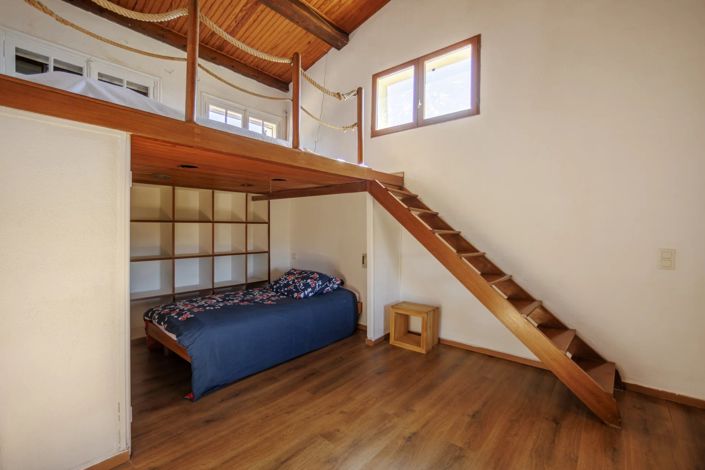 Image No.25-6 Bed House for sale