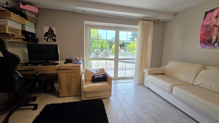 Image No.29-5 Bed House for sale