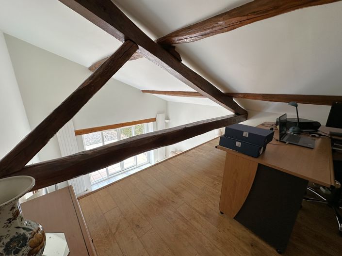 Image No.18-3 Bed House for sale