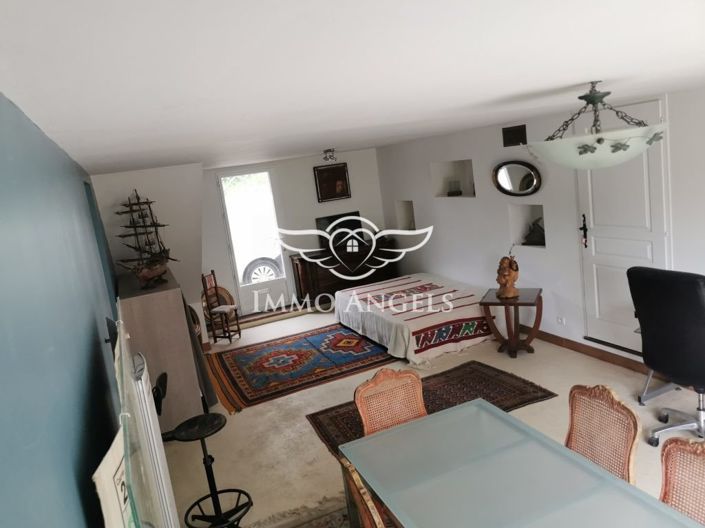 Image No.17-4 Bed House for sale