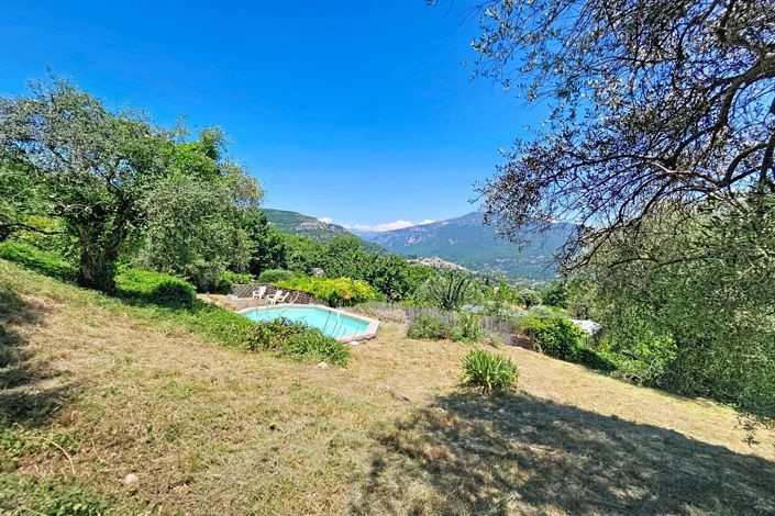 Image No.17-4 Bed House for sale