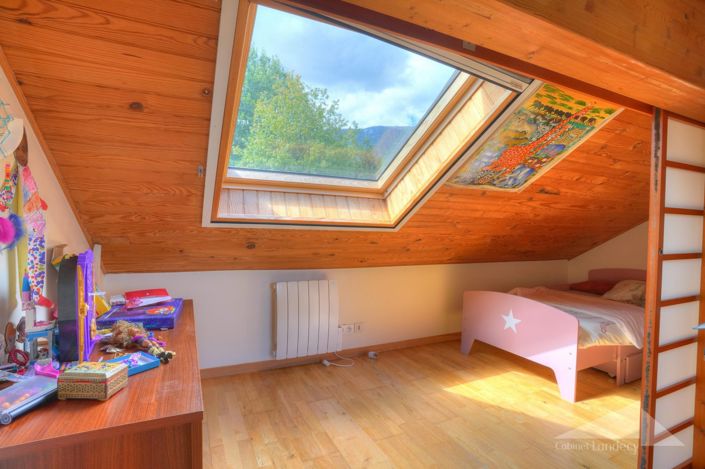 Image No.7-2 Bed House for sale