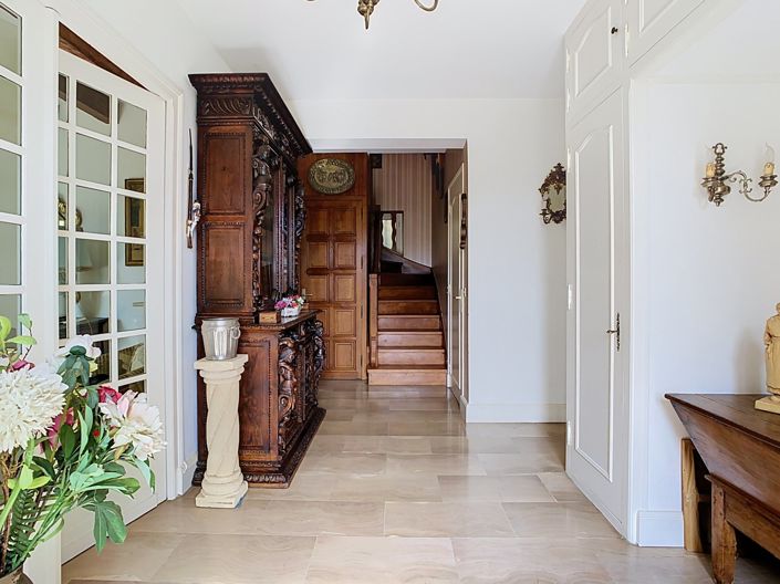Image No.14-5 Bed House for sale