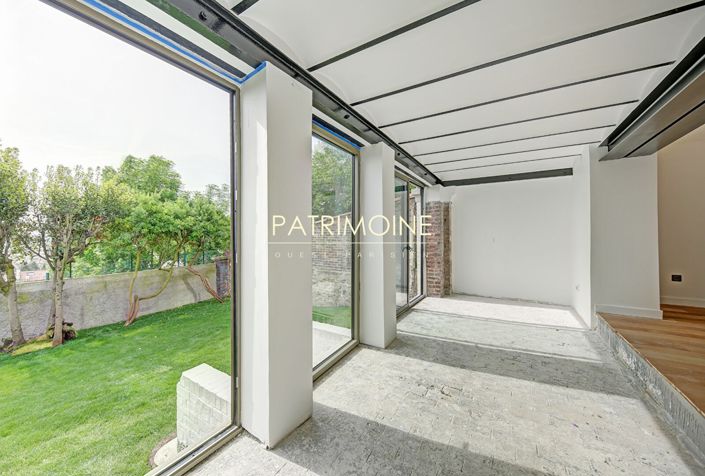 Image No.17-5 Bed House for sale