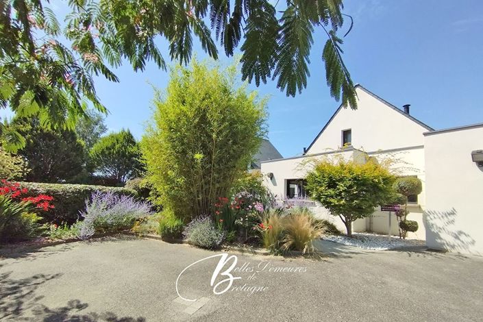 Image No.5-House for sale